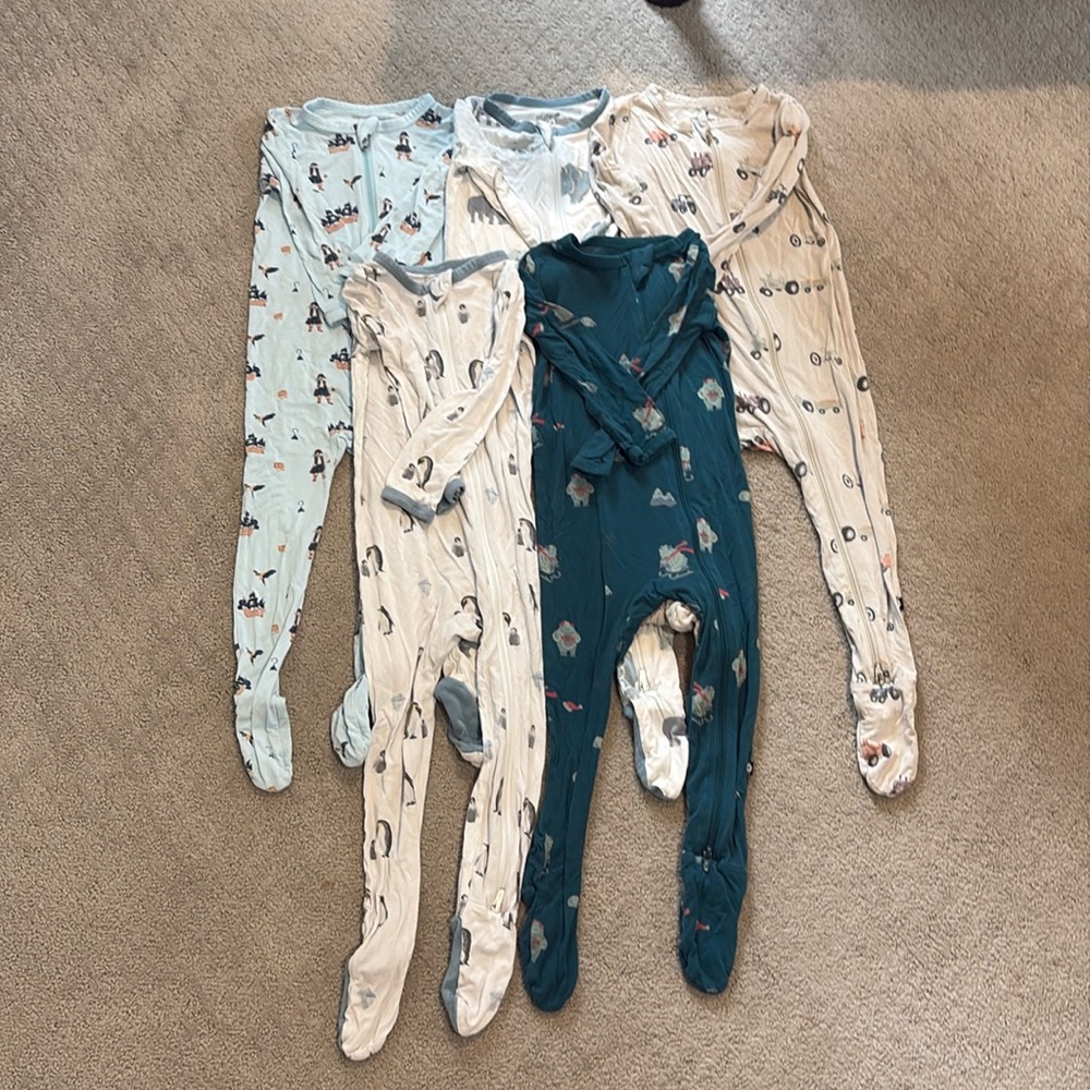 5 pairs Kyte footie pajamas
